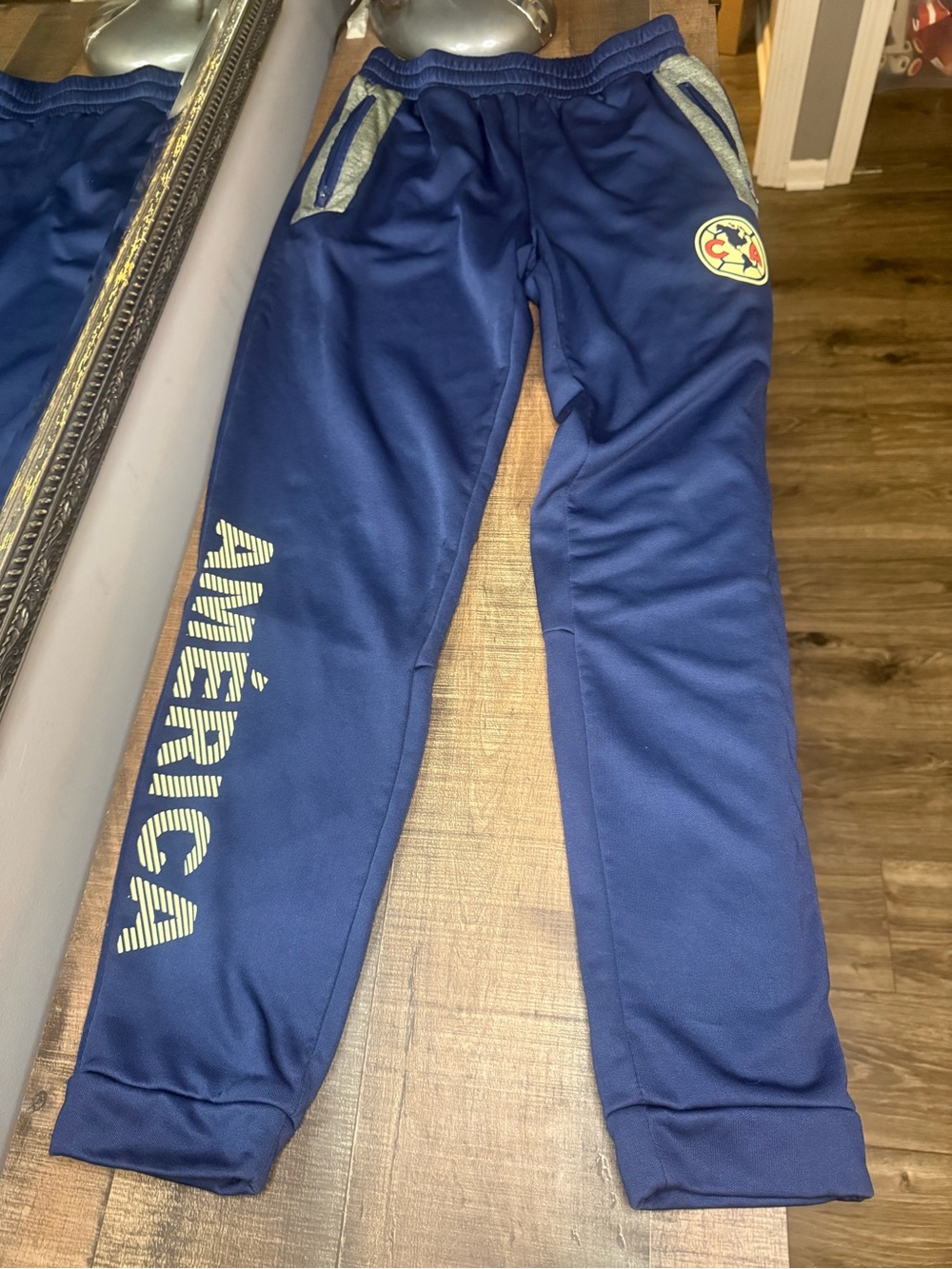 Club América Official Merchandise Jogger Pants Youth Medium Blue SoccerSweatpant